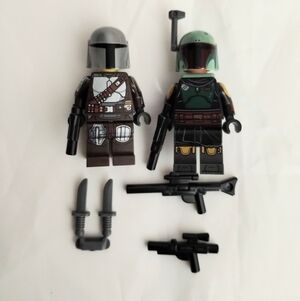 NEW Lego Star Wars Mini Figures The Mandalorian and Boba Fett with Extras